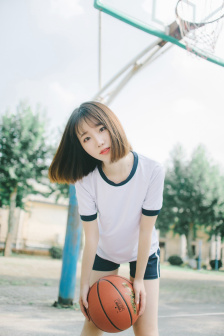 丰满的学生bd正在播放